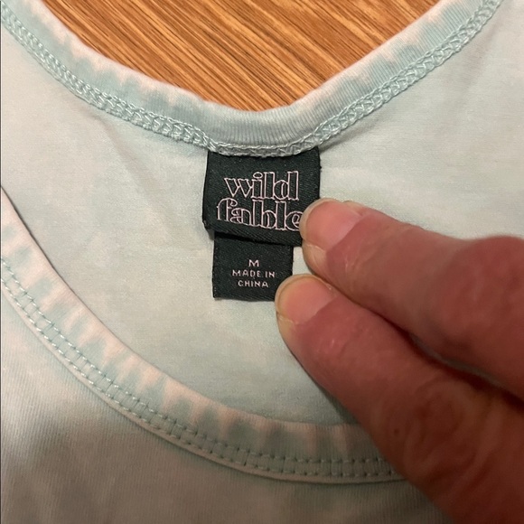 Wild Fable Light green Knot Front Tank Top cropped medium - Picture 2 of 4